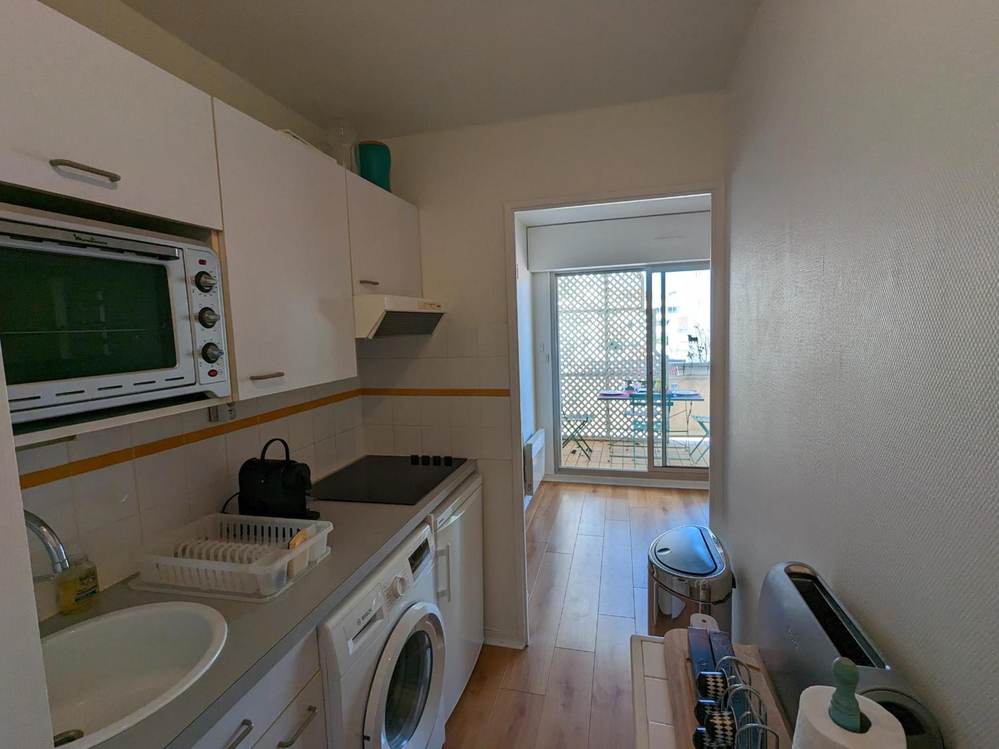 Arcachon Centre: Beau T2 53M² Avec Terrasse, Parking, Ascenseur, Proche Plage Et Commerces - Fr-1-420-93 Exterior photo